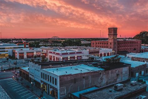 Explore Sioux City CVB.